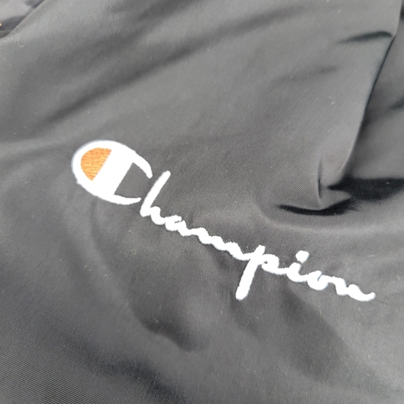 Champion black windbreaker - Picture 6 of 6